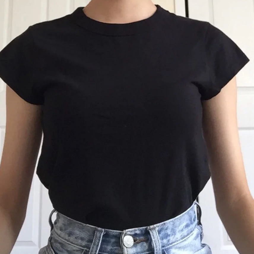 Black Crop Tee